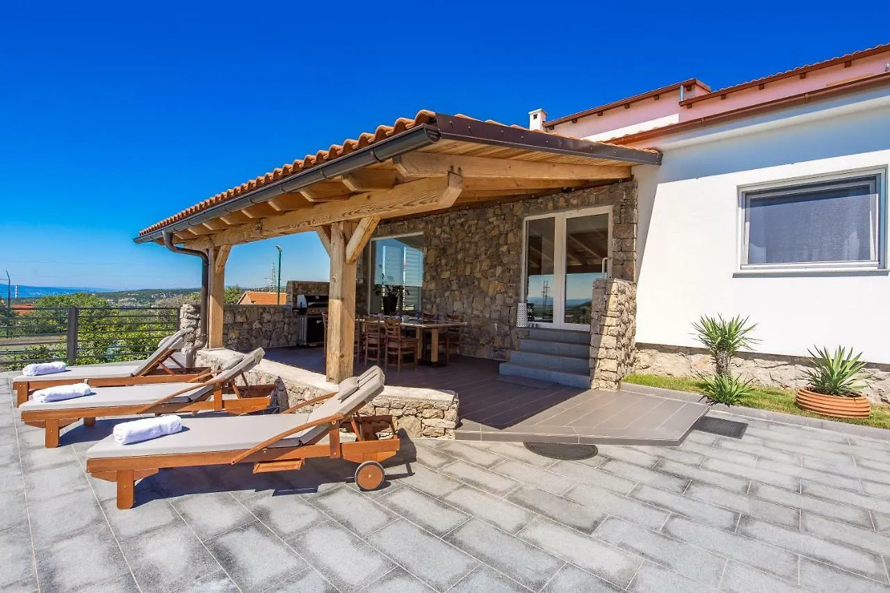 Villa Krasica  Krasica (Primorje-Gorski Kotar)
